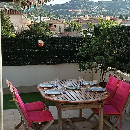 Apartament Near The Center Of Vallauris